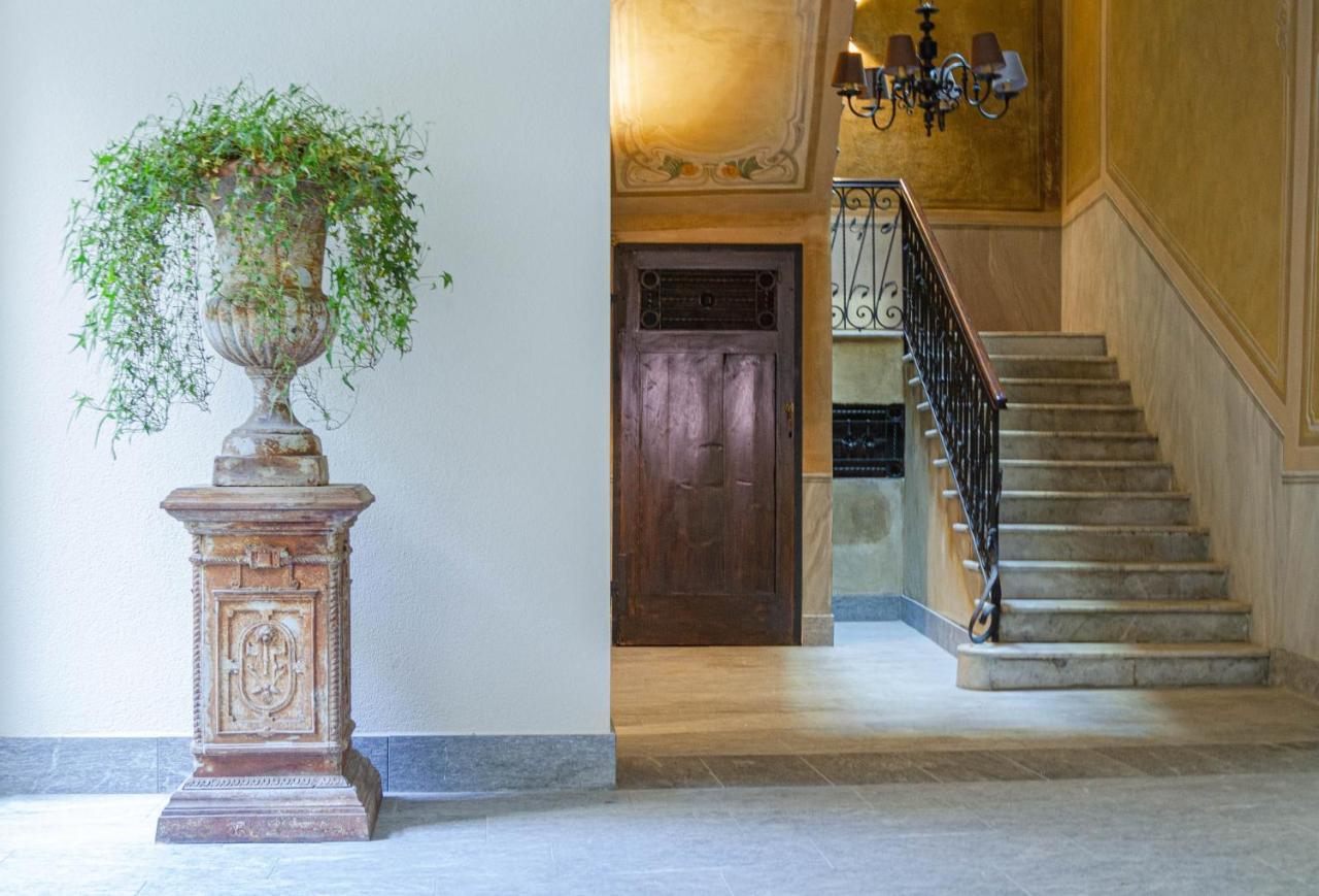 ホテル Palazzo Glori 6 クレモナ エクステリア 写真